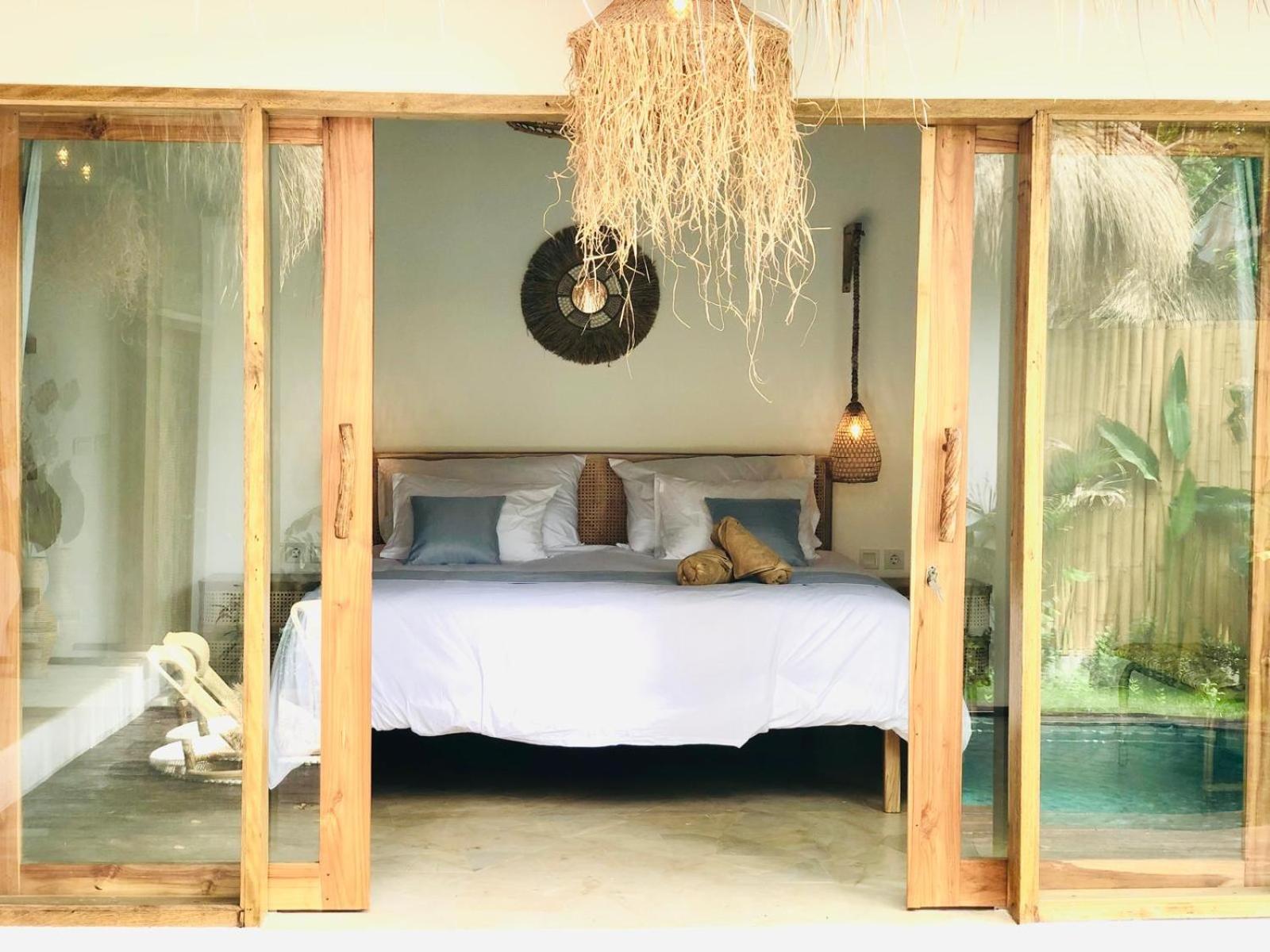 Villa Aman & Gili Air